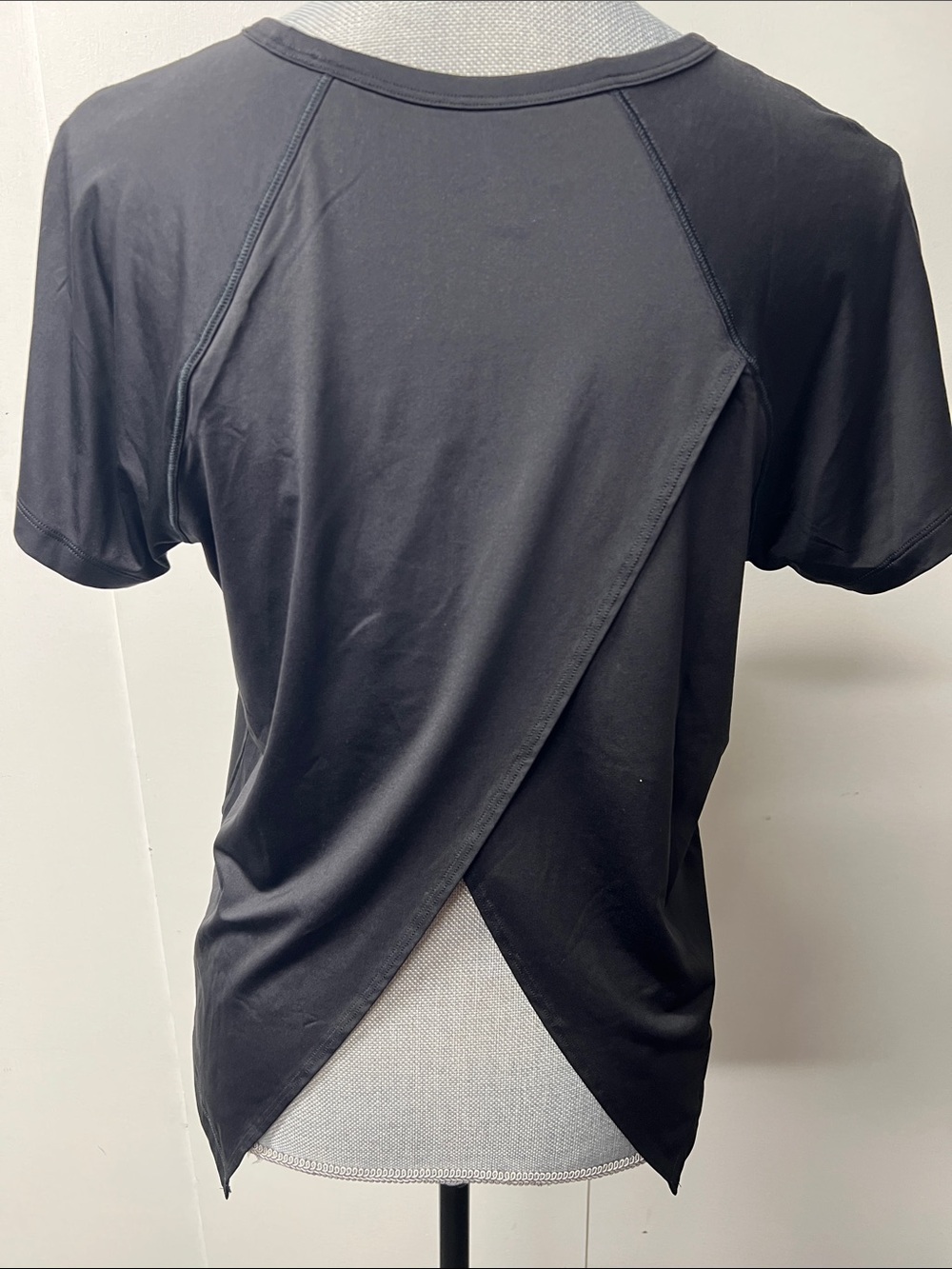 Athleta Black Short-Sleeve Crewneck Top - Picture 4 of 4